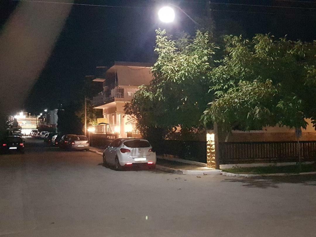Dimitris Apartments Неа-Плайя Экстерьер фото